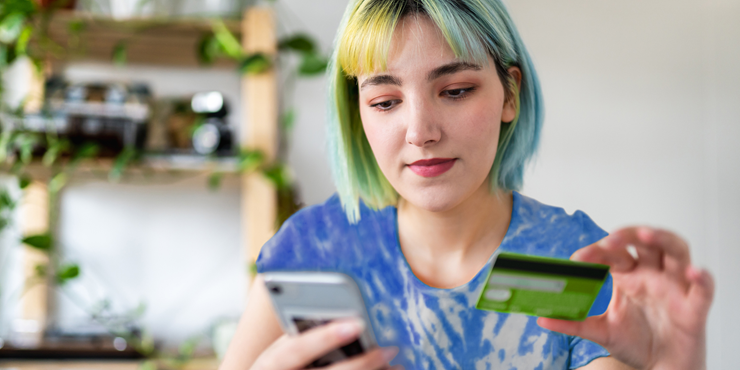 Hero image for '6 ways to grow small business gift card sales' article